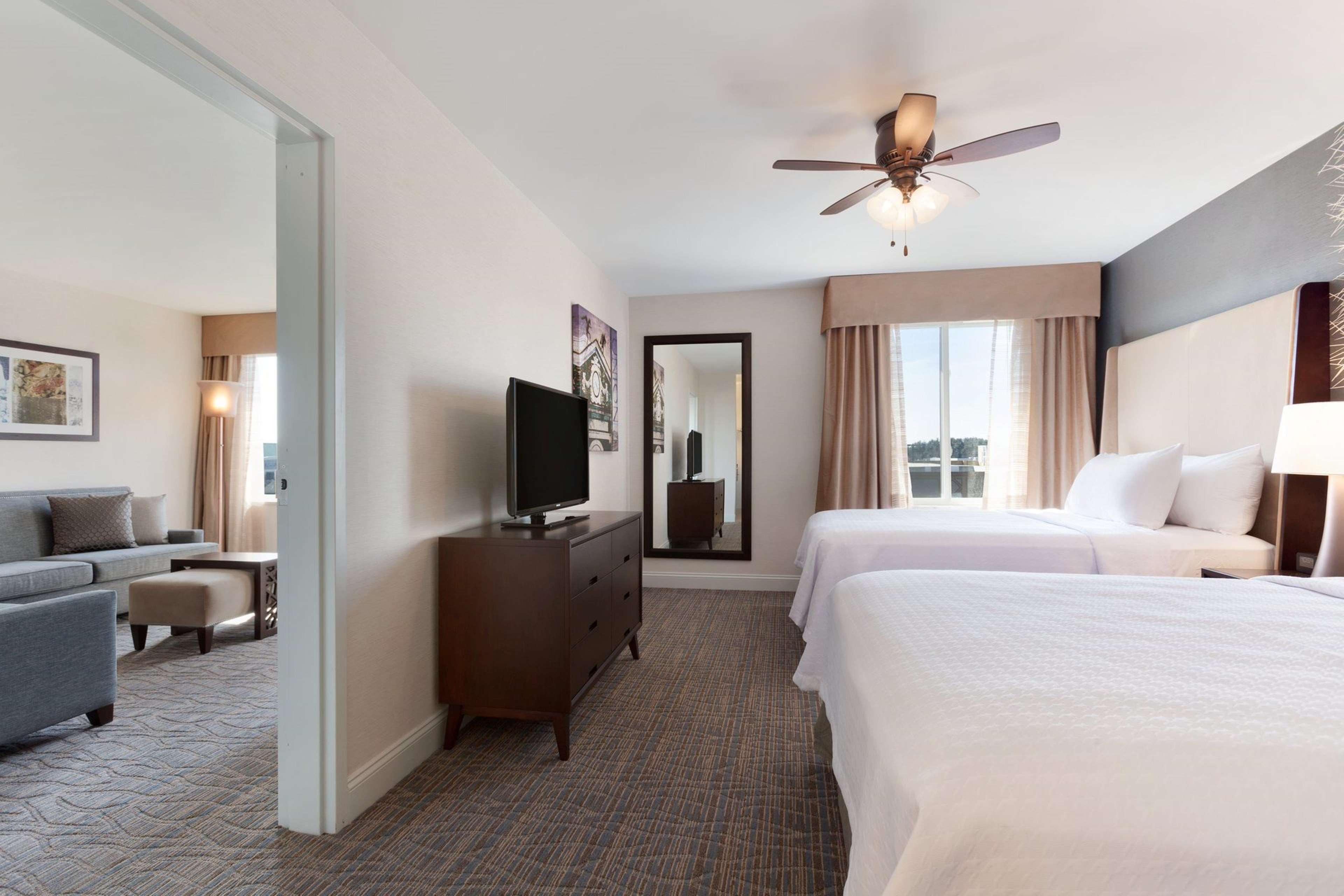 Homewood Suites By Hilton Burlington Esterno foto