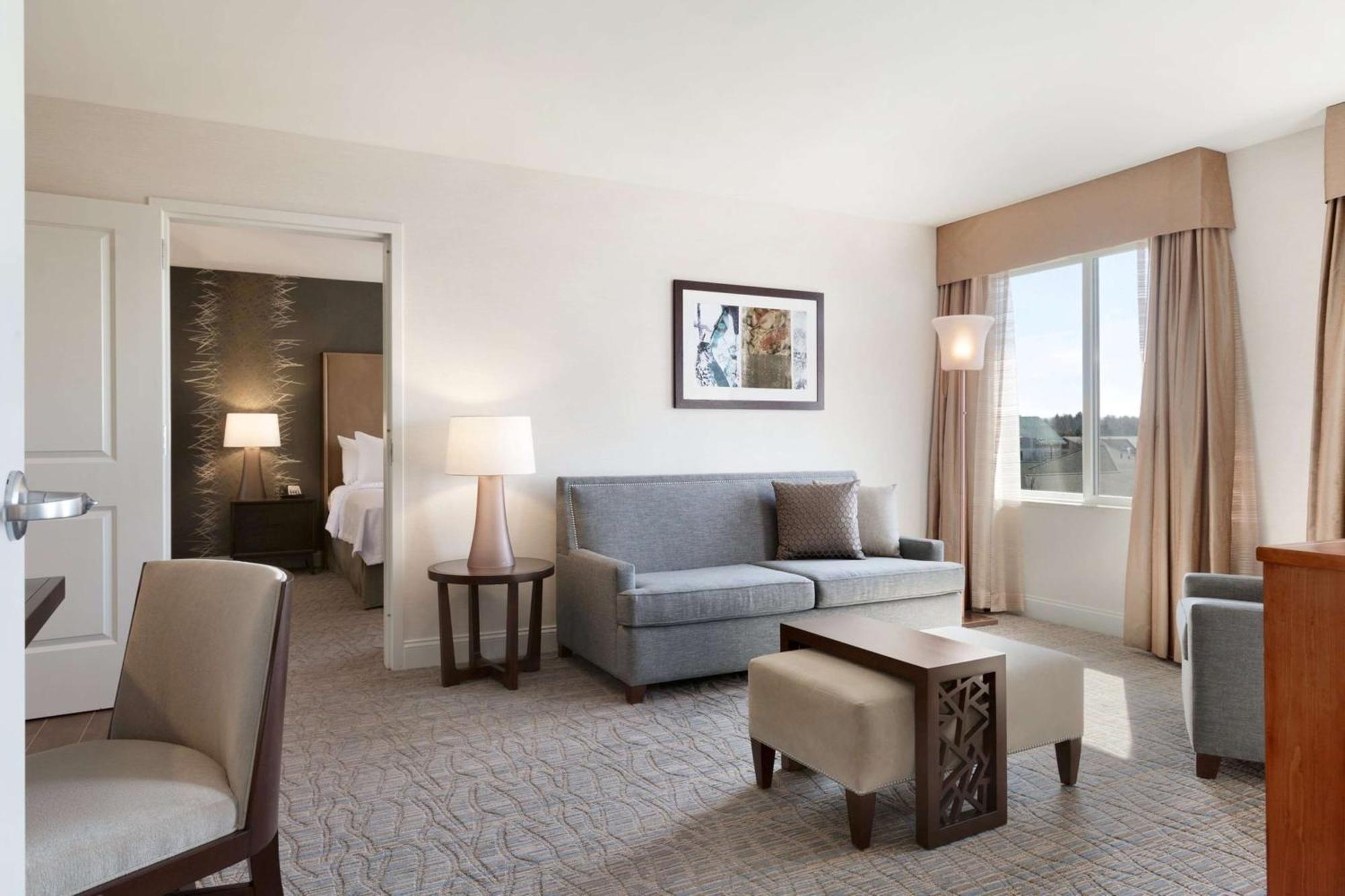 Homewood Suites By Hilton Burlington Esterno foto
